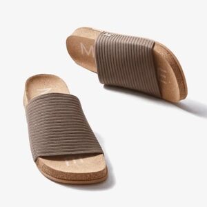 Message Shaw Ripple Slide Vegan Ripple Strap Stone Beige EU 37 EUC